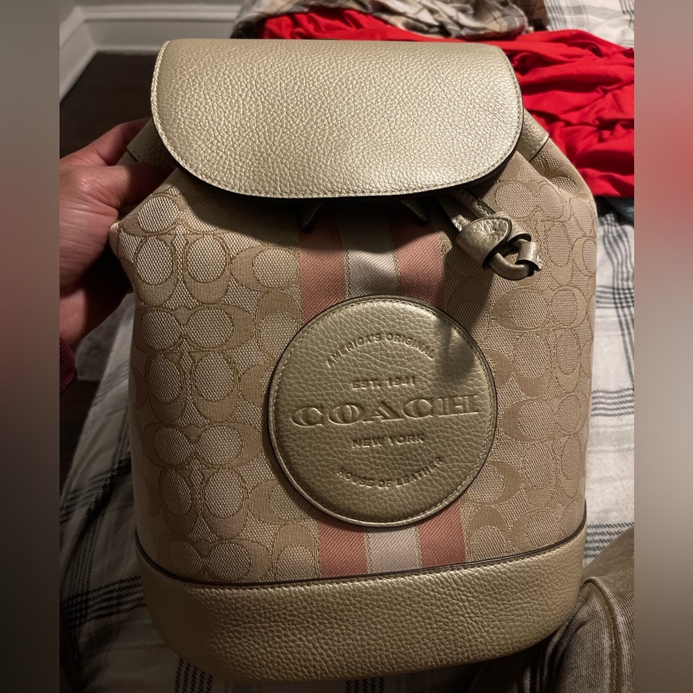 Dempsey Drawstring Backpack In Signature Jacquard With Coach Patch And Stripe - Picture 2 of 2